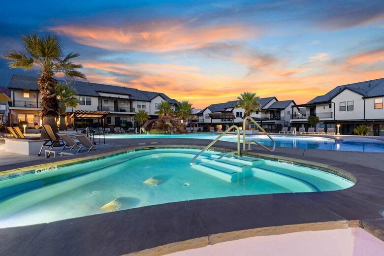 Luxury Pool & Play Getaway near Snow Canyon - Santa Clara, Utah