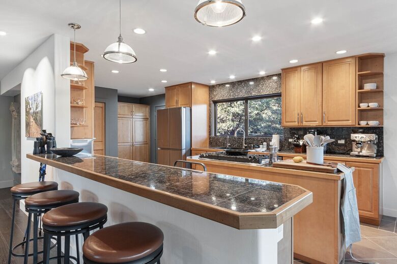Red Rock Wellness Retreat with Private Guest House - Sedona, Arizona
