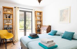 Sea-View Villa Above the Gulf of Saint-Tropez - Les Issambres, France