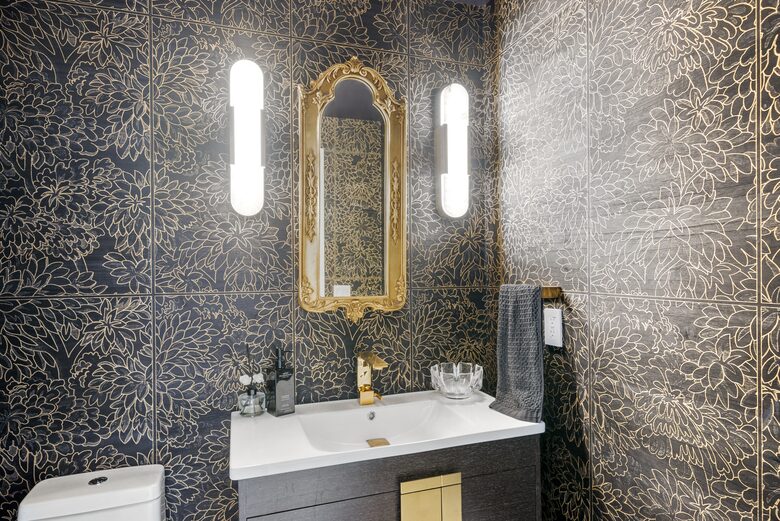 Timeless Luxury in the Heart of Denver Country Club - Denver, Colorado