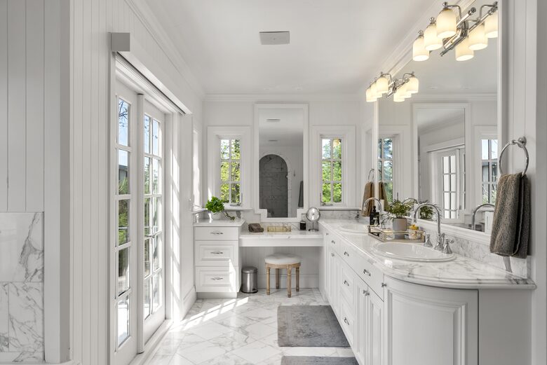Timeless Luxury in the Heart of Denver Country Club - Denver, Colorado