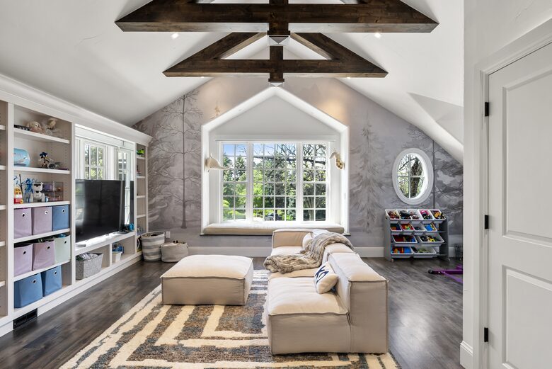 Timeless Luxury in the Heart of Denver Country Club - Denver, Colorado