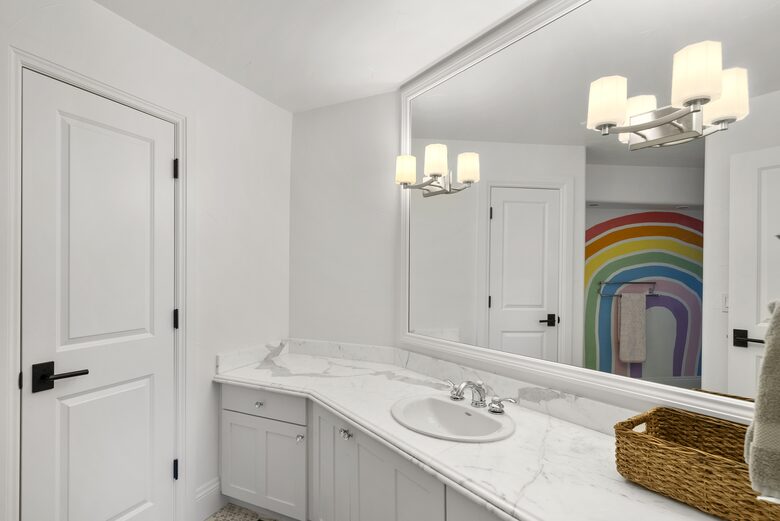 Timeless Luxury in the Heart of Denver Country Club - Denver, Colorado