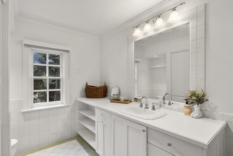 Timeless Luxury in the Heart of Denver Country Club - Denver, Colorado
