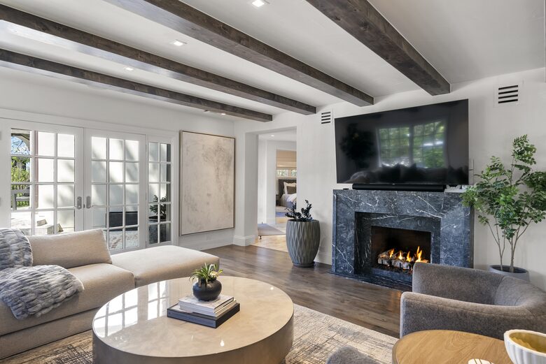 Timeless Luxury in the Heart of Denver Country Club - Denver, Colorado