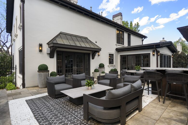 Timeless Luxury in the Heart of Denver Country Club - Denver, Colorado