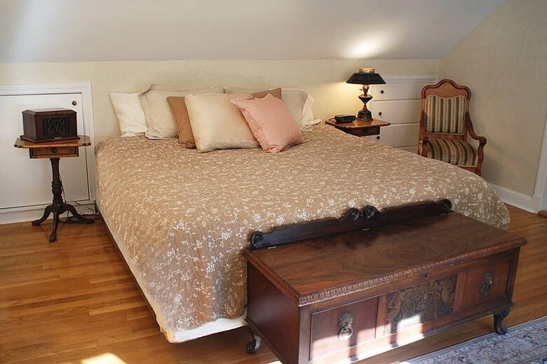 Classic Falmouth Retreat Steps from the Sand - East Falmouth, Massachusetts