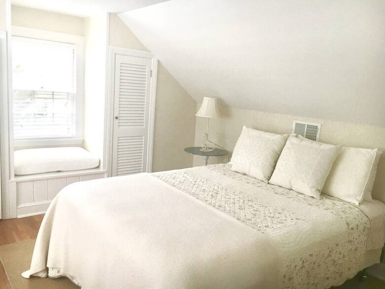 Classic Falmouth Retreat Steps from the Sand - East Falmouth, Massachusetts