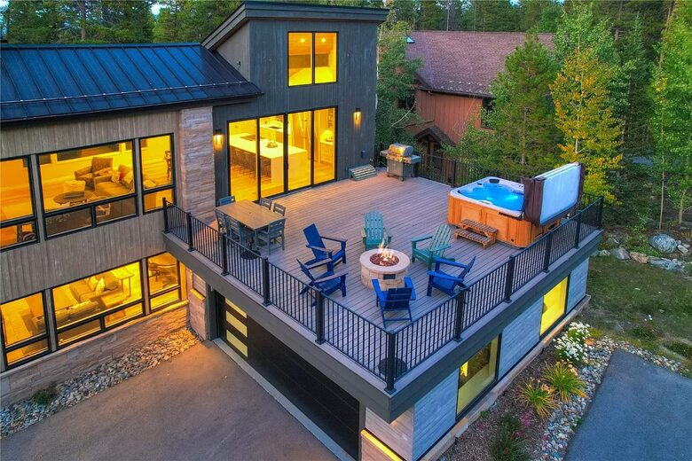 Slope-Side Breckenridge Designer Escape - Breckenridge, Colorado