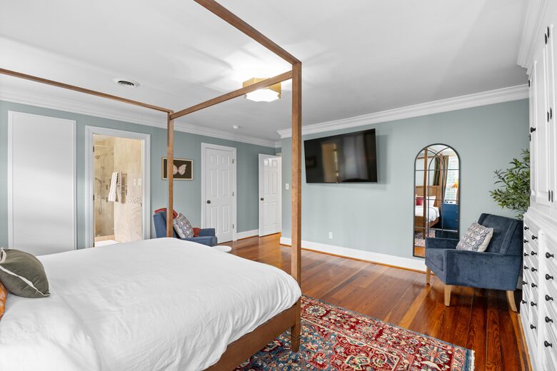 Refined Columbia Home with Private Garden Oasis - Columbia, South Carolina