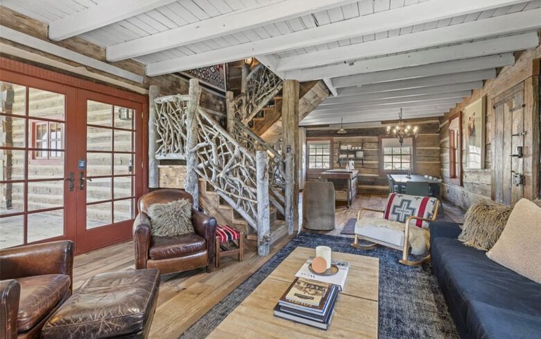 Historic Riverside Mountain Cabin on Five Private Alpine Acres - Alma, Colorado