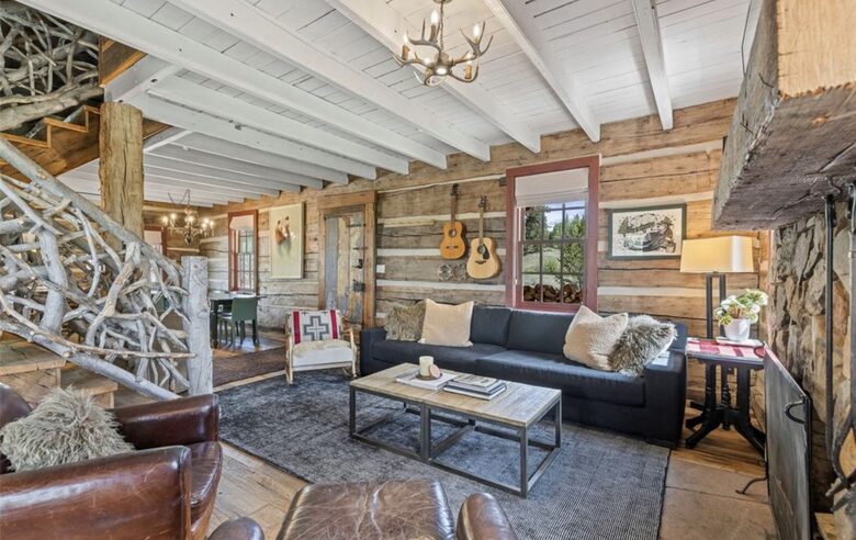 Historic Riverside Mountain Cabin on Five Private Alpine Acres - Alma, Colorado