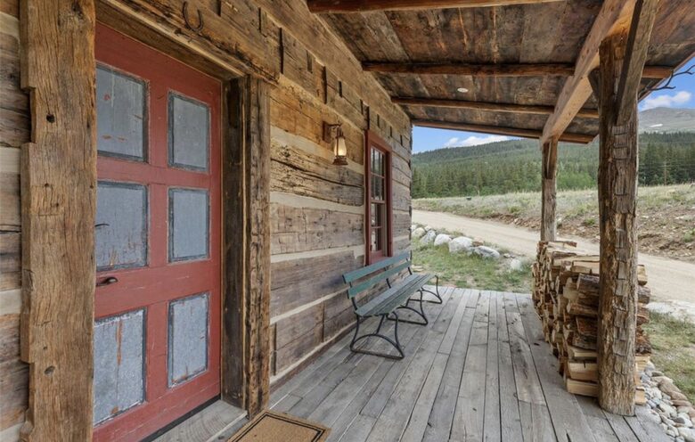 Historic Riverside Mountain Cabin on Five Private Alpine Acres - Alma, Colorado