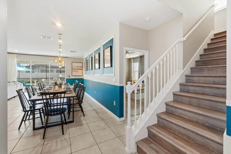Ultimate Windsor Island Family Retreat with Private Pool & Game Rooms - Davenport, Florida