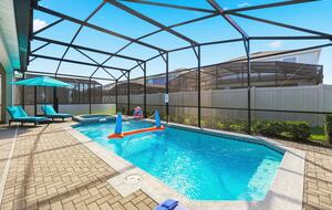 Ultimate Windsor Island Family Retreat with Private Pool & Game Rooms - Davenport, Florida