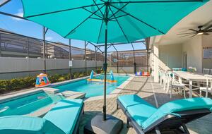 Ultimate Windsor Island Family Retreat with Private Pool & Game Rooms - Davenport, Florida