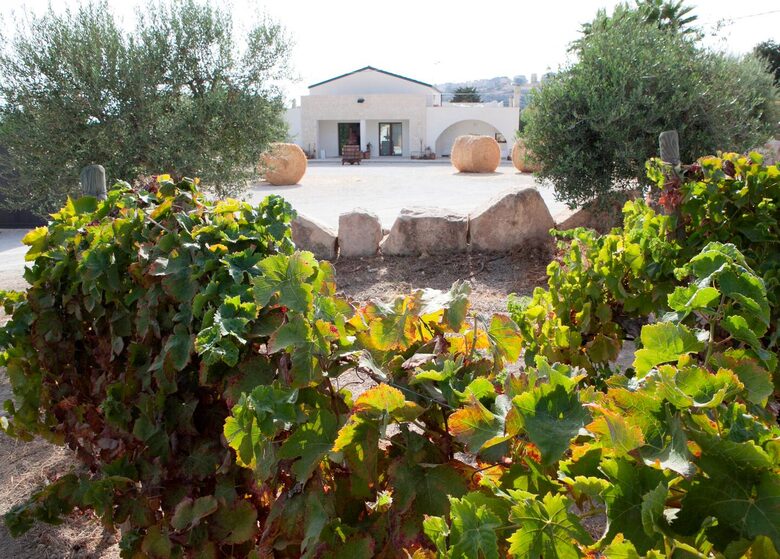 A Suite at Riofavara wine estate - Ispica, Italy
