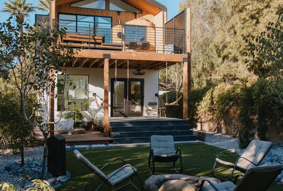 A Luxe Treehouse Retreat Above the Phoenix Canopy - Phoenix, Arizona