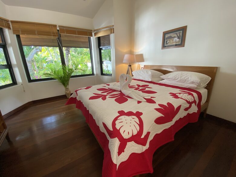 Magical Ocean Front Villa and Sunset Views - Tevaitoa, French Polynesia