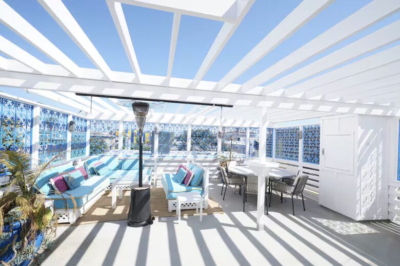Steps-to-Beach Marina del Rey Home with Ocean-View Rooftop Living - Marina del Rey, California