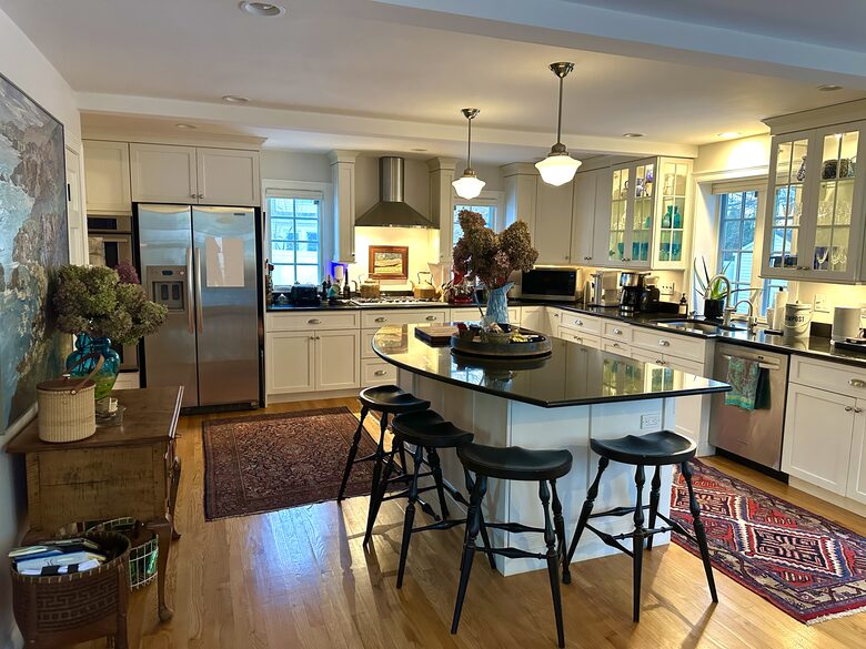 Wellesley Cottage Retreat Near Boston - Wellesley, Massachusetts