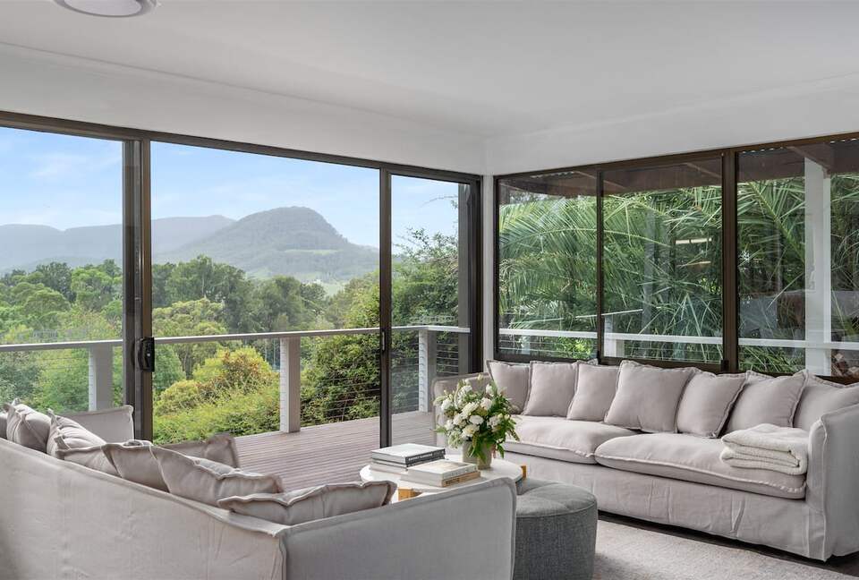 A Private Kangaroo Valley Retreat with Wraparound Deck - Kangaroo Valley, Australia