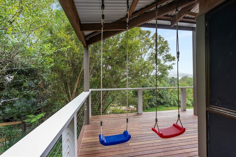 A Private Kangaroo Valley Retreat with Wraparound Deck - Kangaroo Valley, Australia