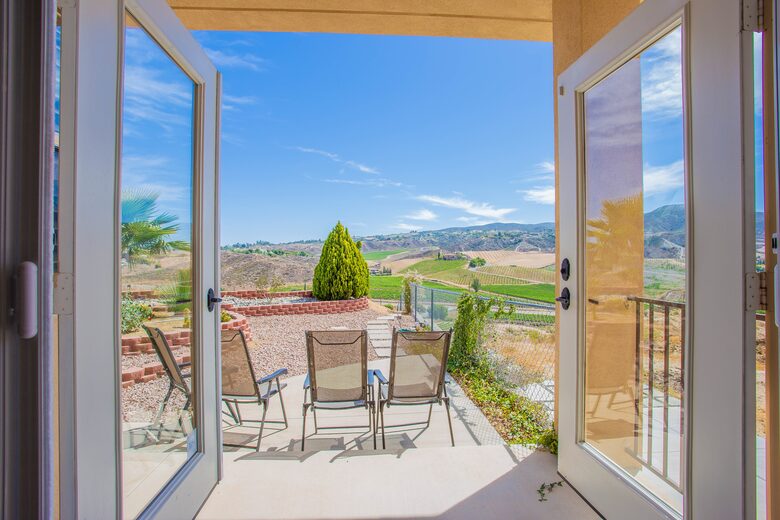 Luxury Wine Country Retreat with Gorgeous Panoramic Views - Temecula, California