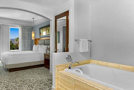 Marriott's Desert Springs Villas II — 1 BR Villa - Palm Desert, California