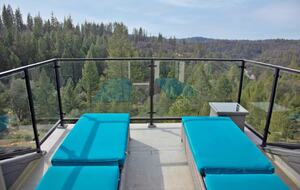 Sierra Foothills Sunset Estate - Colfax, California