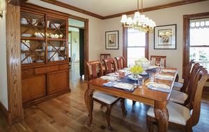 Niagara Vineyard Estate House - Niagara, Canada