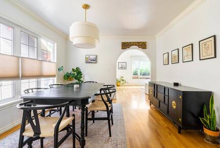 Modern Comfort in a Classic Beacon Hill Home - Seattle, Washington