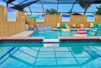 Siesta Key Tiki Hut Hideaway | With large private pool & spa - Sarasota, Florida