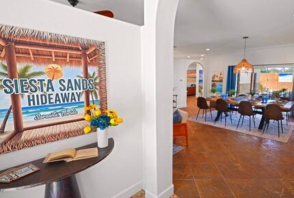 Siesta Key Tiki Hut Hideaway | With large private pool & spa - Sarasota, Florida