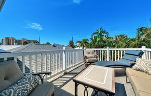 Clearwater Beach Bungalow - Clearwater Beach, Florida