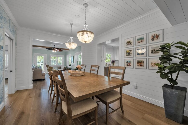 Clearwater Beach Bungalow - Clearwater Beach, Florida