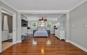 Clearwater Beach Bungalow - Clearwater Beach, Florida