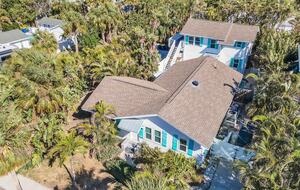 Coastal Triplex - A block from beach! - Clearwater, Florida