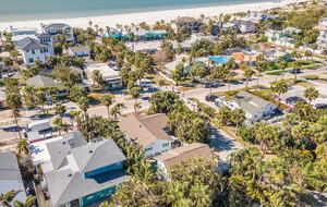 Coastal Triplex - A block from beach! - Clearwater, Florida