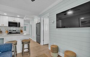 Coastal Triplex - A block from beach! - Clearwater, Florida