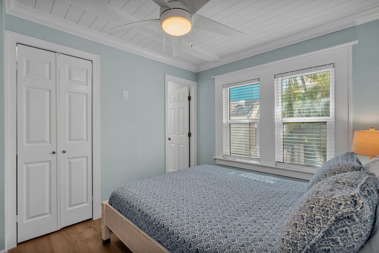 Coastal Triplex - A block from beach! - Clearwater, Florida