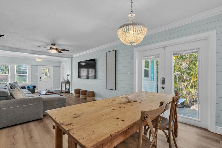 Coastal Triplex - A block from beach! - Clearwater, Florida