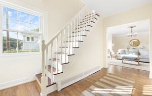 Renovated 1834 Home in the Heart of Mystic - Stonington, Connecticut