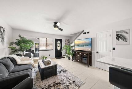 Private Garden Townhome near Panama City Beach - Panama City Beach, Florida