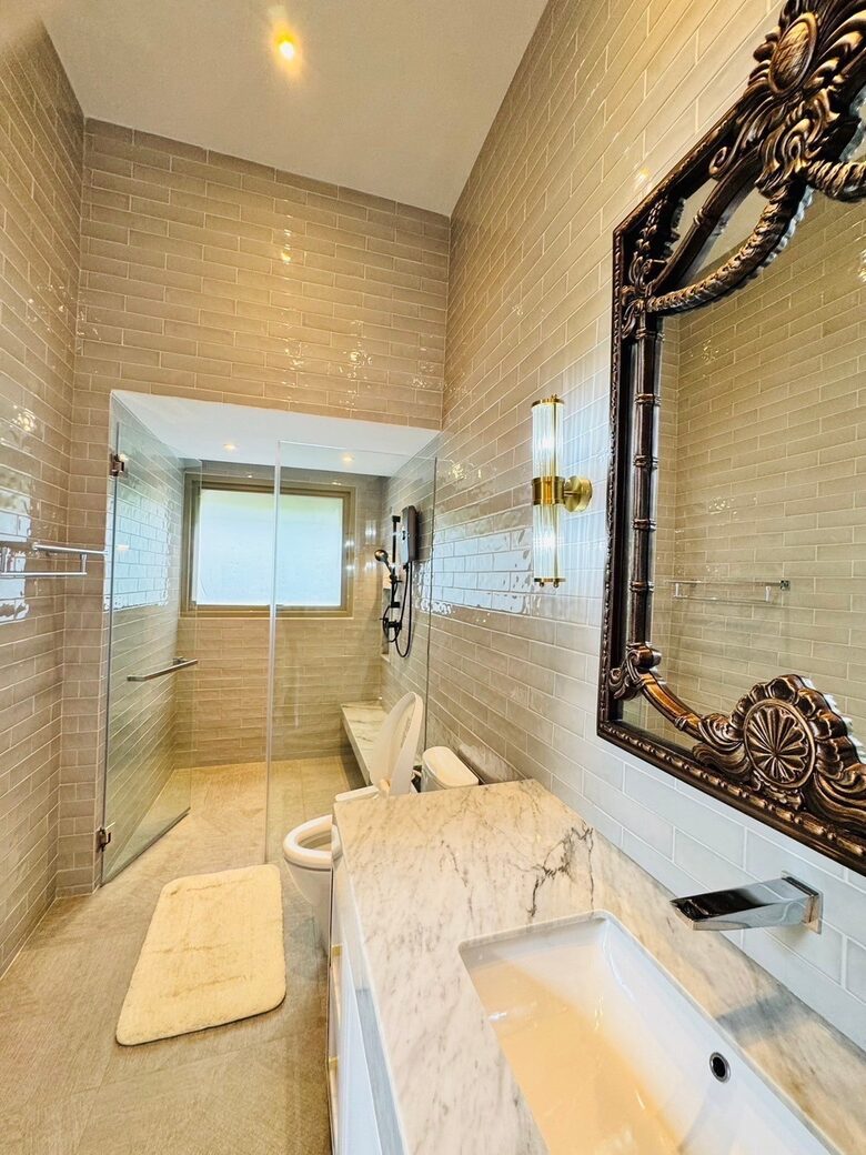 Private Glass House Estate with Pool and Garden in Bangpakong - Chachoengsao, Thailand