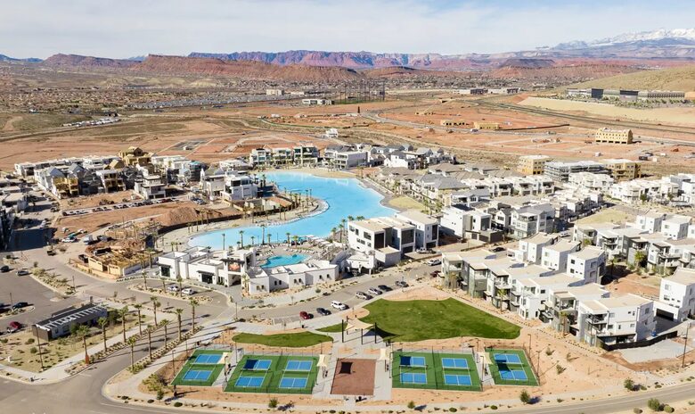 Bright Desert Color Escape Steps from the Lagoon - St. George, Utah