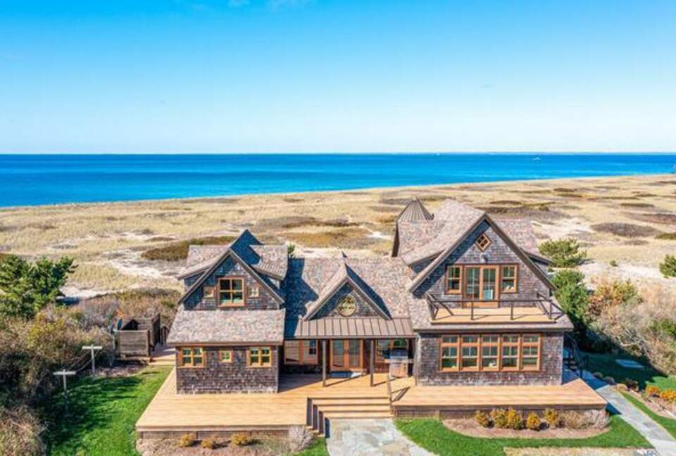 Front-Row Coastal Escape on Cormorant Cove - Block Island, Rhode Island