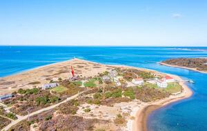 Front-Row Coastal Escape on Cormorant Cove - Block Island, Rhode Island