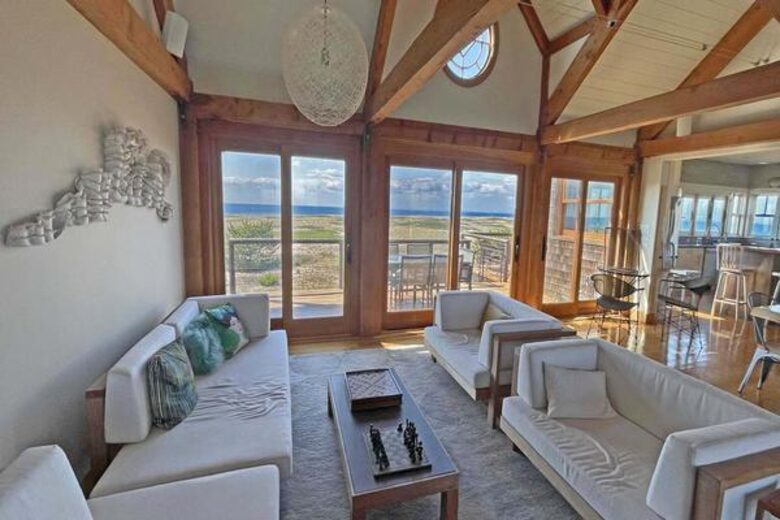 Front-Row Coastal Escape on Cormorant Cove - Block Island, Rhode Island