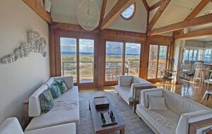 Front-Row Coastal Escape on Cormorant Cove - Block Island, Rhode Island